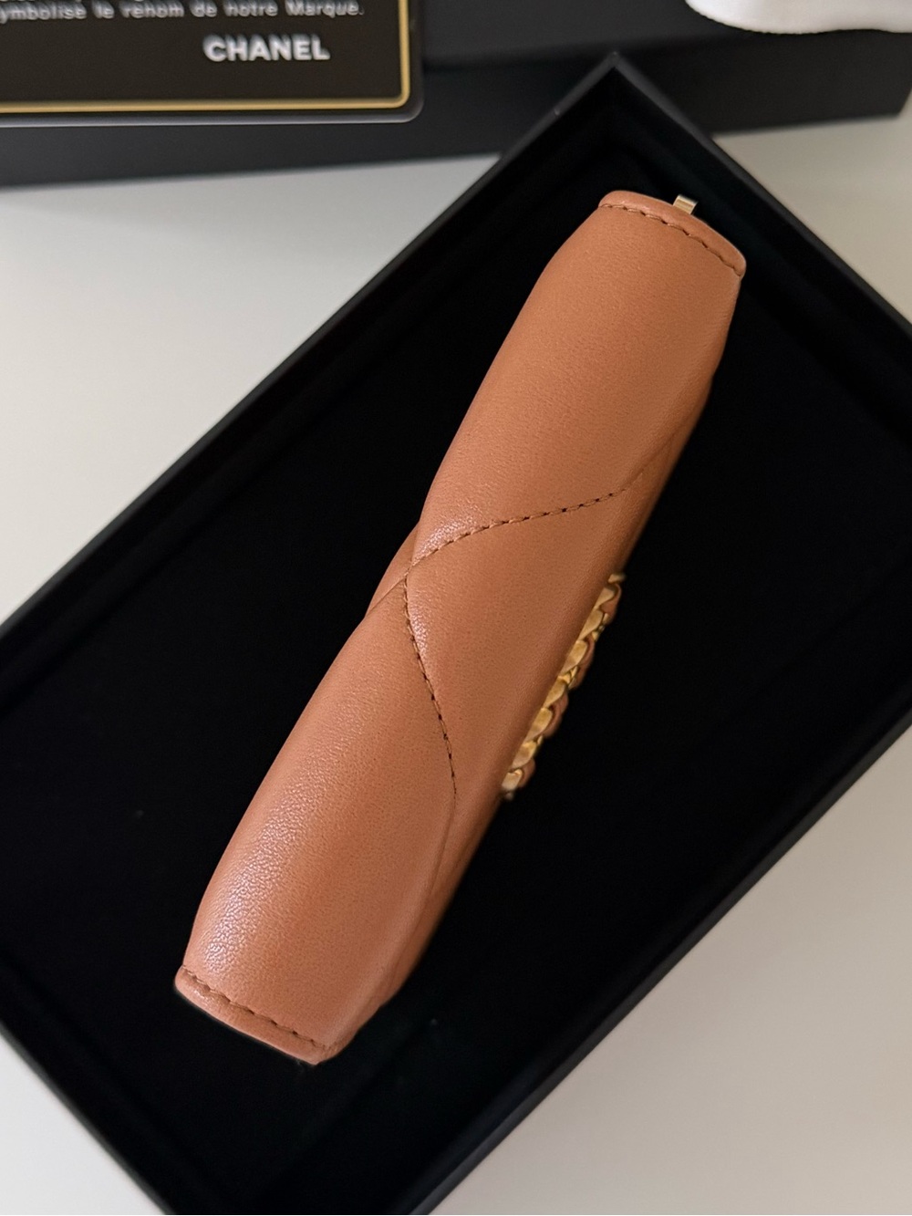 Chanel O-Coin Purse 21K Brown - Picture 12 of 13